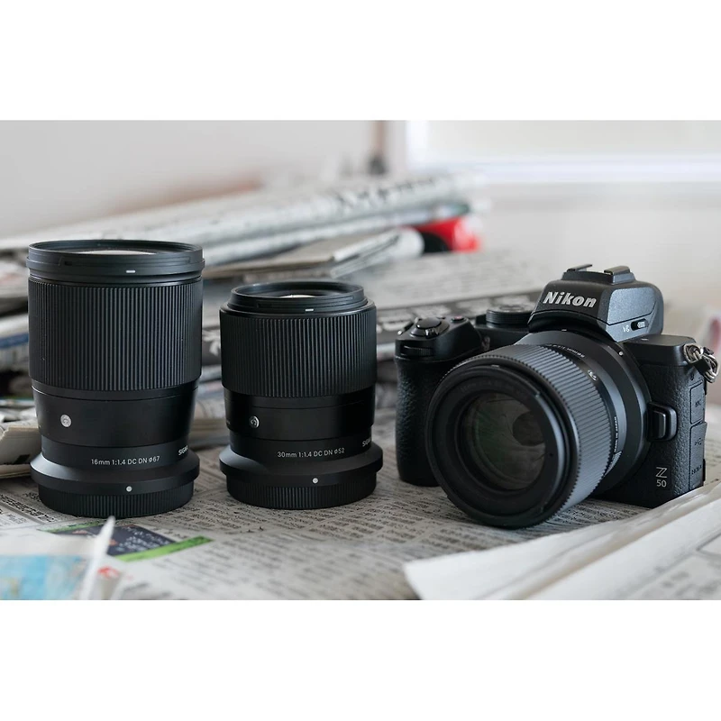 Sigma 16mm f/1.4 Dc Dn Contemporary Lens for Nikon Z