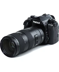 Pentax Hd Pentax-d Fa 70-210mm F4ED Sdm Wr: Telephoto zoom lens for Dslr cameras High-performance while maintaing constant f/4 aperture Weather-resist