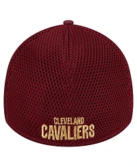 New Era Men's Wine Cleveland Cavaliers Subtle Camo 39THIRTY Flex Hat