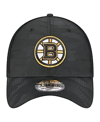 New Era Men's Black Boston Bruins Active Subtle Camo 39THIRTY Flex Hat