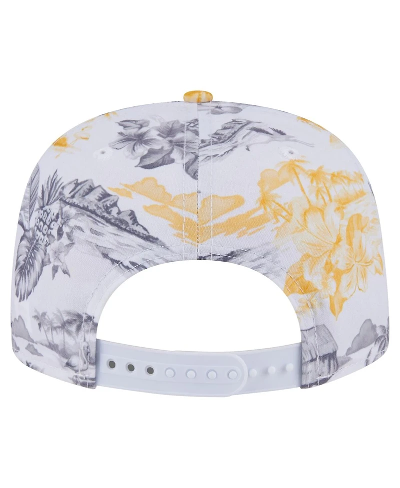 New Era Men's White Pittsburgh Pirates Printed Island Golfer Snapback Hat