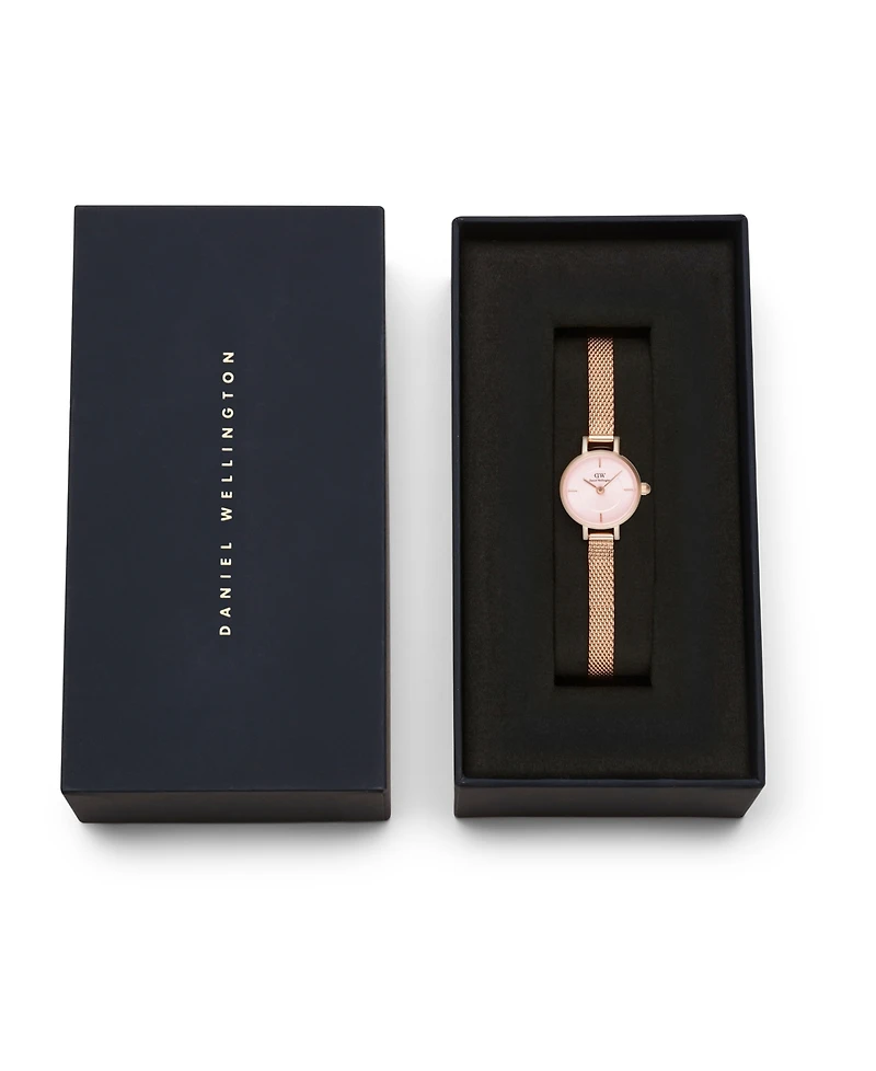 Daniel Wellington Women's Analog Rose Gold Tone Stainless-Steel Watch, 19mm