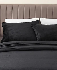 Linery & Co. Ultra-Soft Velvet Plush Solid Sheet Set