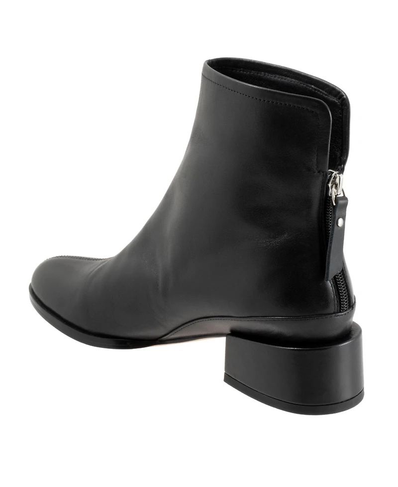 Eos Footwear Cast Boot