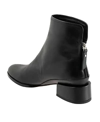 Eos Footwear Cast Boot