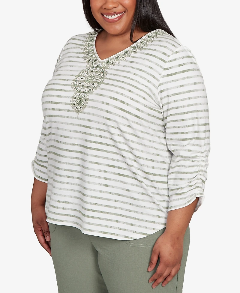 Alfred Dunner Plus Copper Canyon Textured Medallion Neckline Top