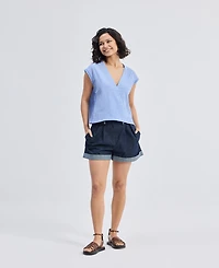 Reistor Women's Boxy V-neck Top with Fray Detail