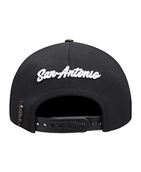 Pro Standard Men's Black San Antonio Spurs Paint the City Pinch Front Snapback Hat