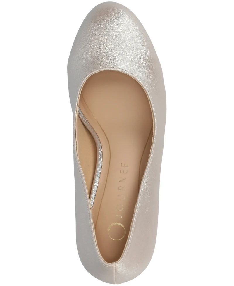 Journee Collection Women's Seraphina Round Toe Pumps