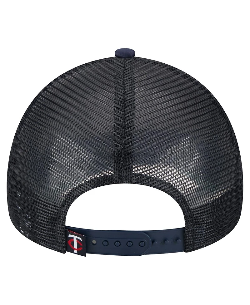 New Era Men's White/Navy Minnesota Twins Distressed 9FORTY A-Frame Adjustable Trucker Hat