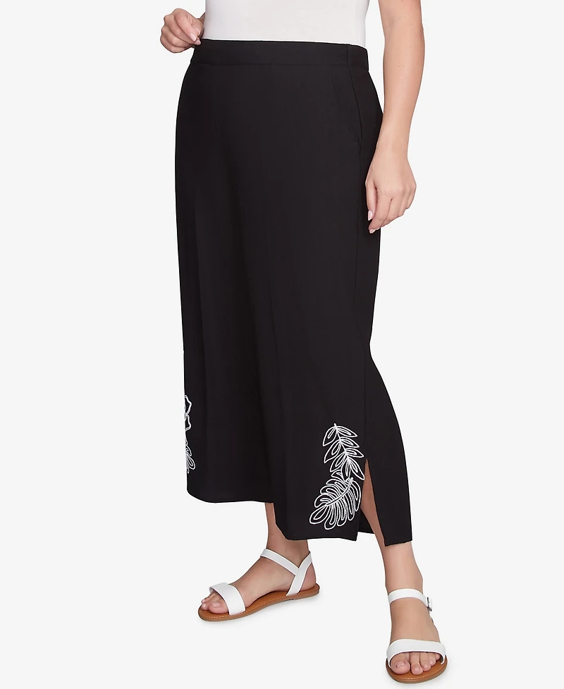 Ruby Rd. Plus Tropical Fern Capri Pants