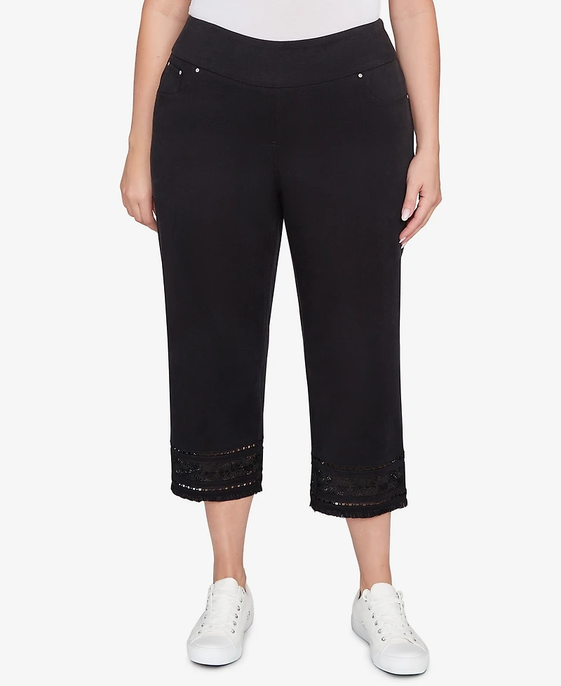 Ruby Rd. Plus Lotus Lace Soft Denim Capri Jeans