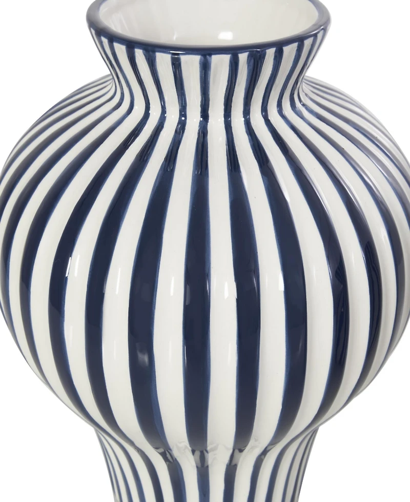 Rosemary Lane Ceramic Modern Vase, Set of 2