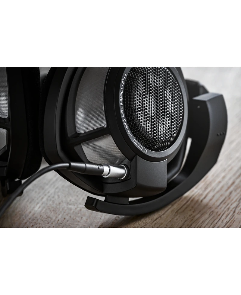 Sennheiser Hd 800 S Over-the-Ear Audiophile Reference Headphones - Ring Radiator Drivers With Open-Back Earcups, Includes Balanced Cable