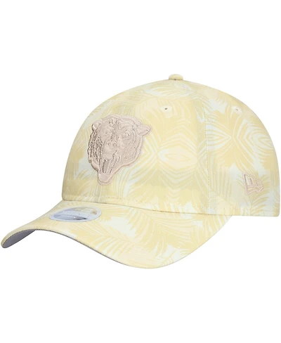 New Era Women's Cream Chicago Bears Frond 9TWENTY Adjustable Hat