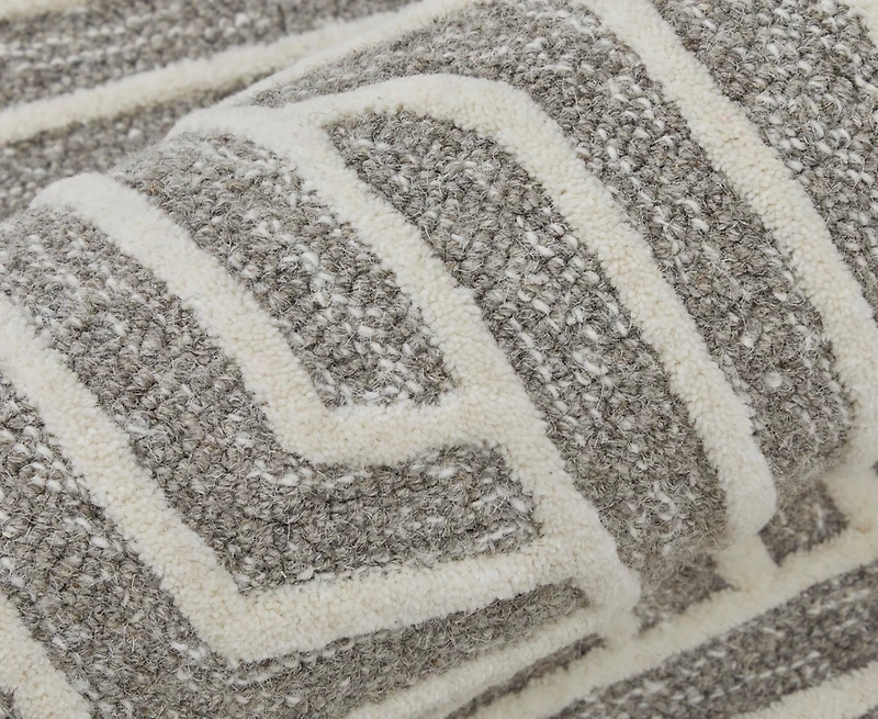 Feizy Lytton T8010 2'x3' Area Rug