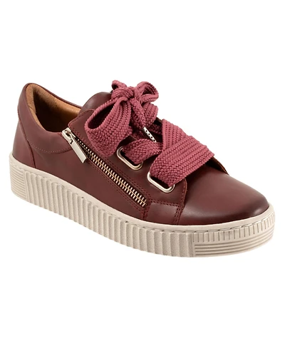 Eos Footwear Jovi Sneaker