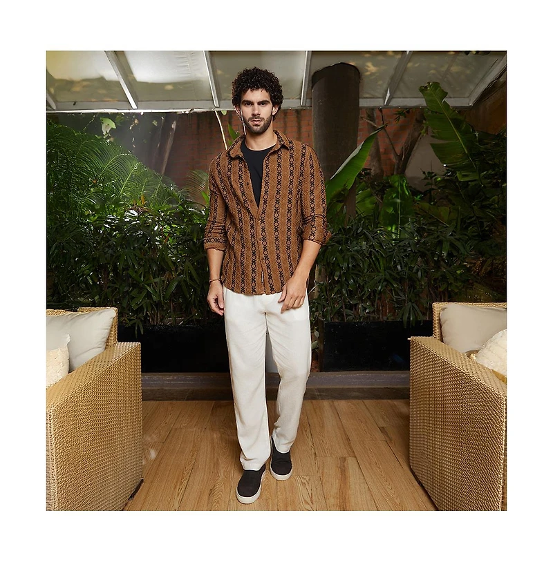 Campus Sutra Men's Chocolate Brown & Onyx Black Xoxo-Tactile Shirt