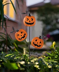 Glitzhome 39.5" Halloween Metal Triple Pumpkin with Spring Bats Yard Stake