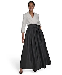 Jessica Howard Women's Colorblocked V-Neck Ball Gown