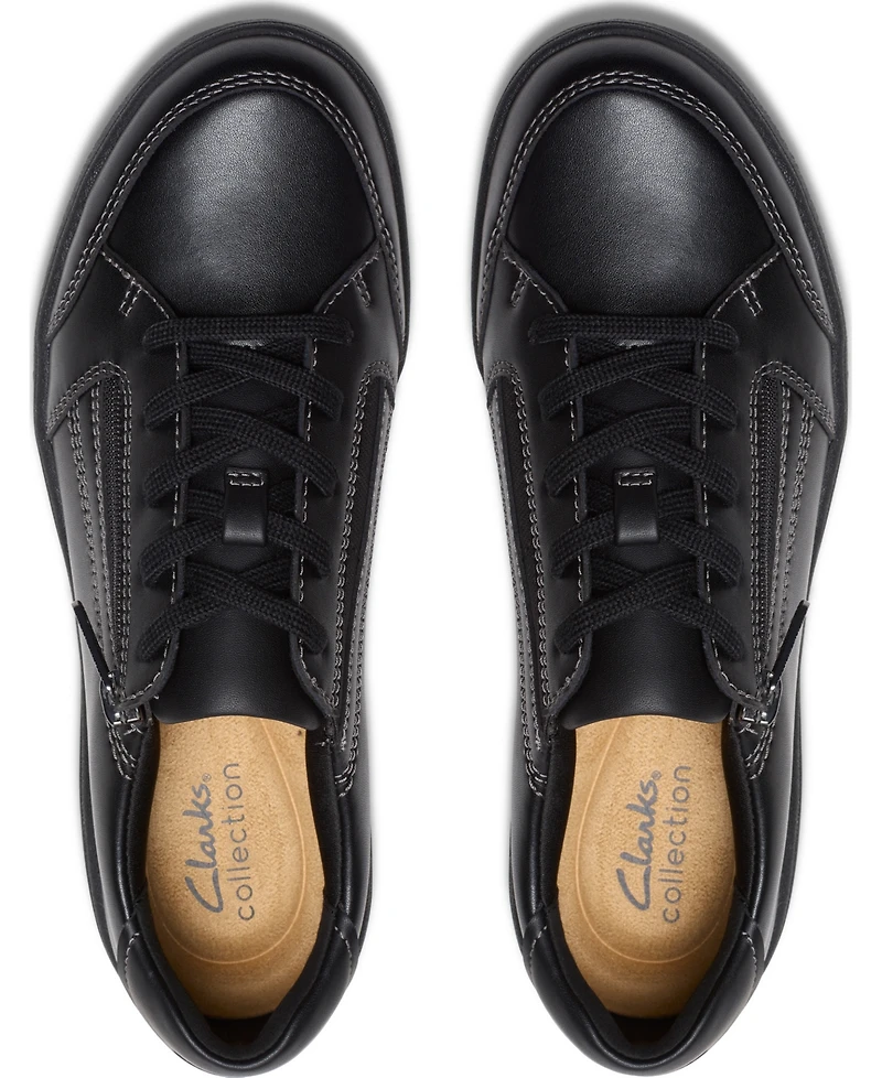 Clarks Women's Bryianne Bayla Round Toe Sneakers