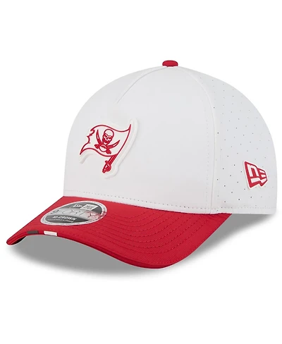 New Era Men's White/Red Tampa Bay Buccaneers 2025 Nfl Training Camp A-Frame 9FORTY Adjustable Hat