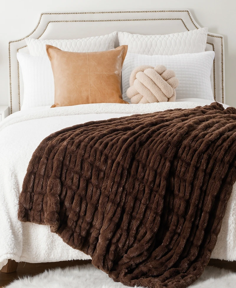 Battilo Luxurious Reversible Rabbit Faux Fur Throw