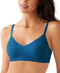 b.tempt'd by Wacoal Women's b.wow'd Lace Wireless Bra 952587