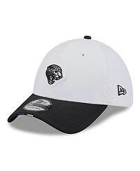 New Era Men's White/Black Jacksonville Jaguars 2025 Nfl Training Camp Throwback Logo 39THIRTY Flex Hat