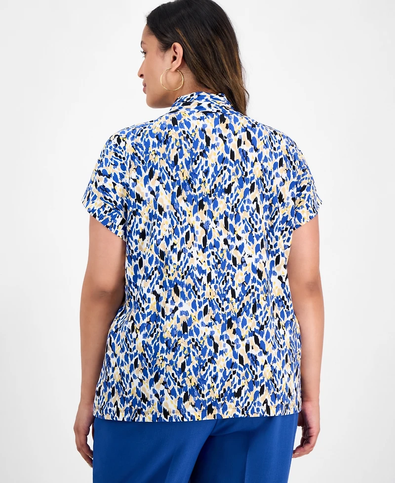 Kasper Plus Printed V-Neck Short-Sleeve Top