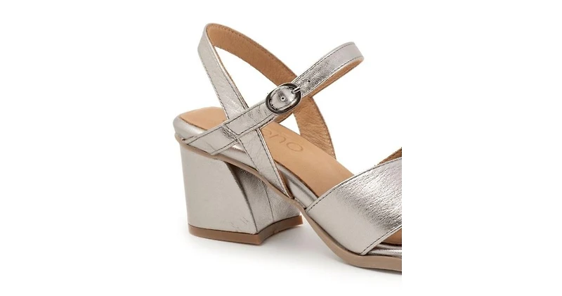 Bueno Palmer Sandal