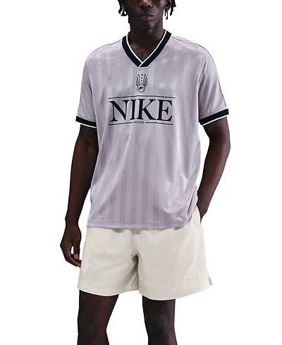 Nike Men's Club Flow Standard-Fit 6" Shorts