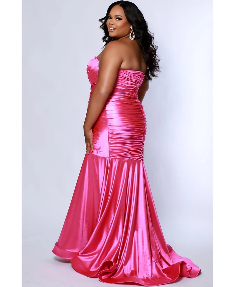 Sydney's Closet Women's Fitted Strapless Sweetheart Neckline Evening Gown