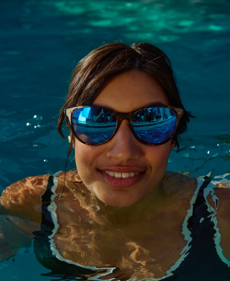 Costa Del Mar Women's Catherine Polarized Sunglasses, 6S2012
