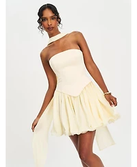 Miss Circle Women's Valentina Butter Yellow Boned Curve Edge Peplum Mini Dress