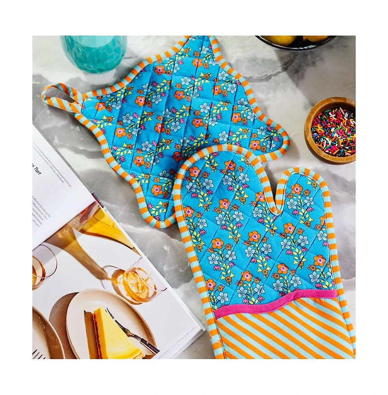 Furbish Pot Holder & Oven Mitt