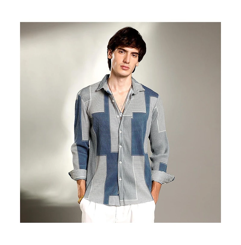 Campus Sutra Men's Cloud Grey & Lapis Blue Retro-Pleat Shirt