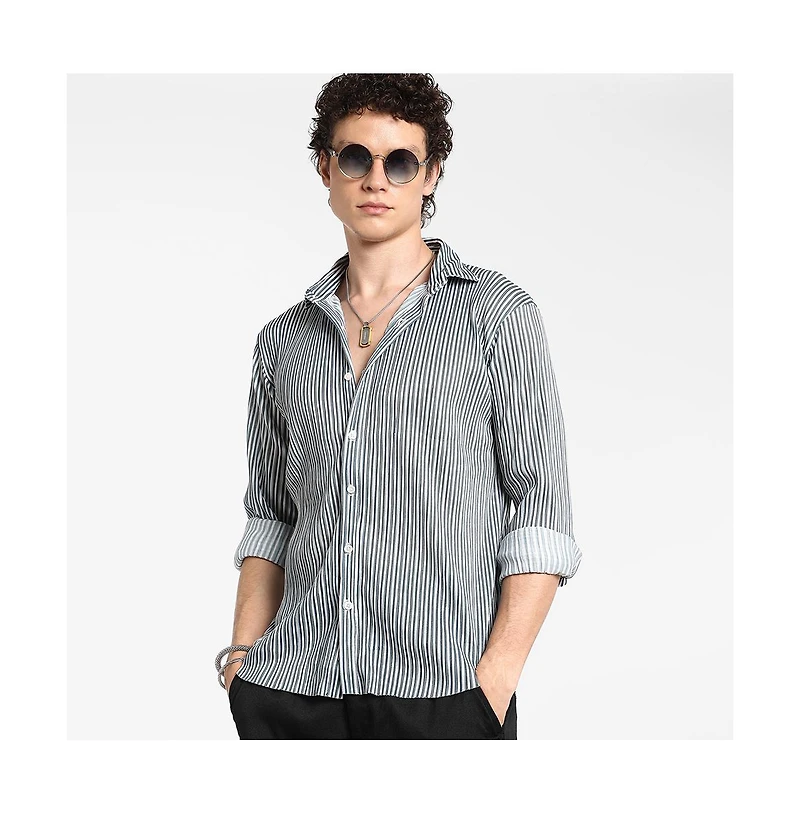 Campus Sutra Men's Midnight Black & Powder White Pleat-Creased Shirt