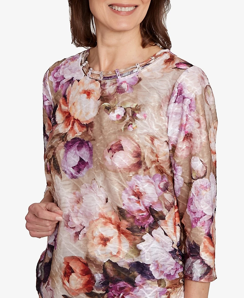 Alfred Dunner Women's Classic Textured Floral Ruched Sides Top
