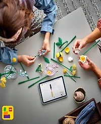 Lego Botanicals Petite Sunny Bouquet Toy Building Set, 373 Pieces
