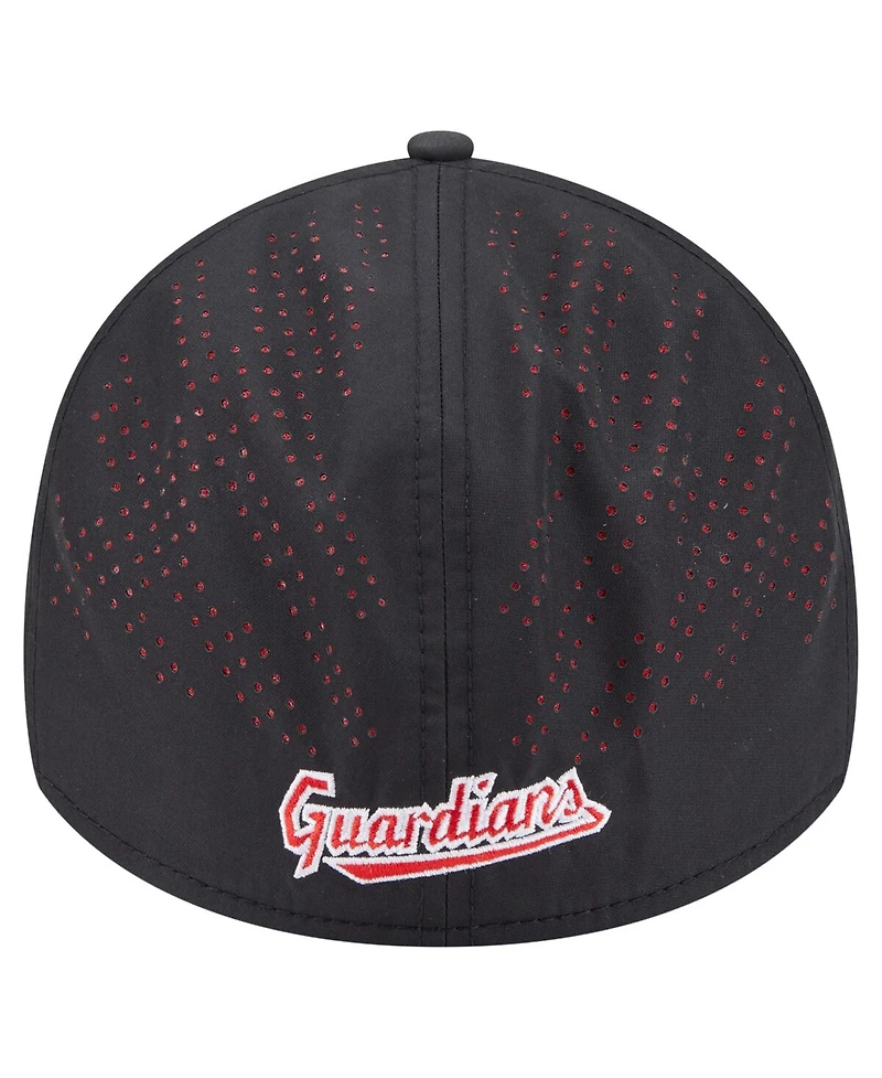 New Era Men's Black Cleveland Guardians Night 39THIRTY Flex Hat