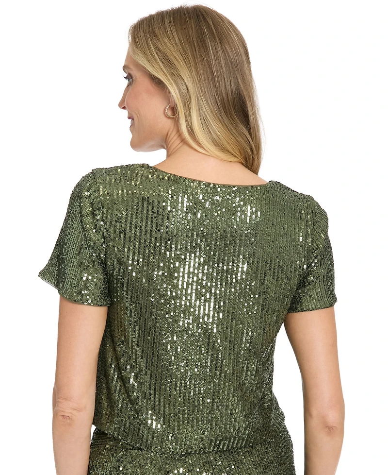 Muse Women's V-Neck Crop Top