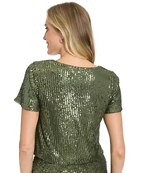 Muse Women's V-Neck Crop Top