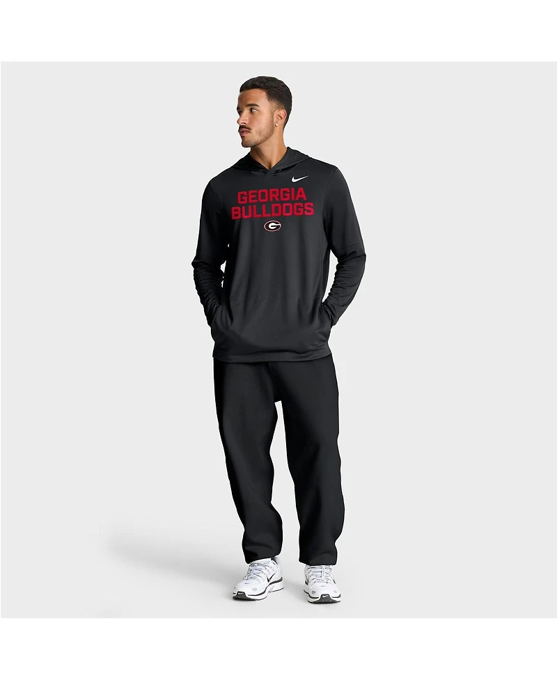 Nike Men's Georgia Bulldogs 2025 Sideline Performance Long Sleeve Hoodie T-Shirt