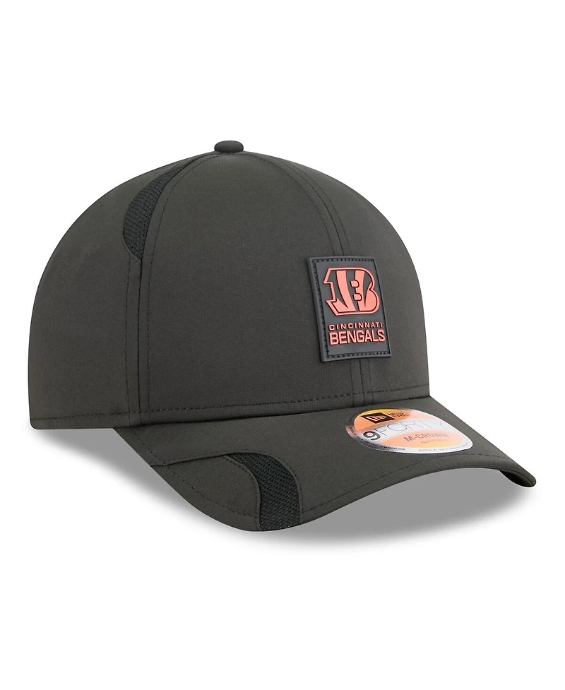 New Era Big Boys and Girls Black Cincinnati Bengals 2025 Sideline 9FORTY Adjustable Hat