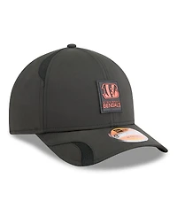 New Era Big Boys and Girls Black Cincinnati Bengals 2025 Sideline 9FORTY Adjustable Hat