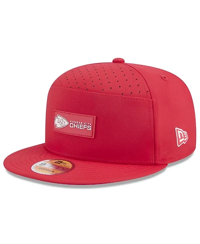 New Era Men's Red Kansas City Chiefs 2025 Sideline Split Panel 9FIFTY Snapback Hat