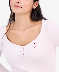 Madden Girl Juniors' Hacci Embroidered Long-Sleeve Henley