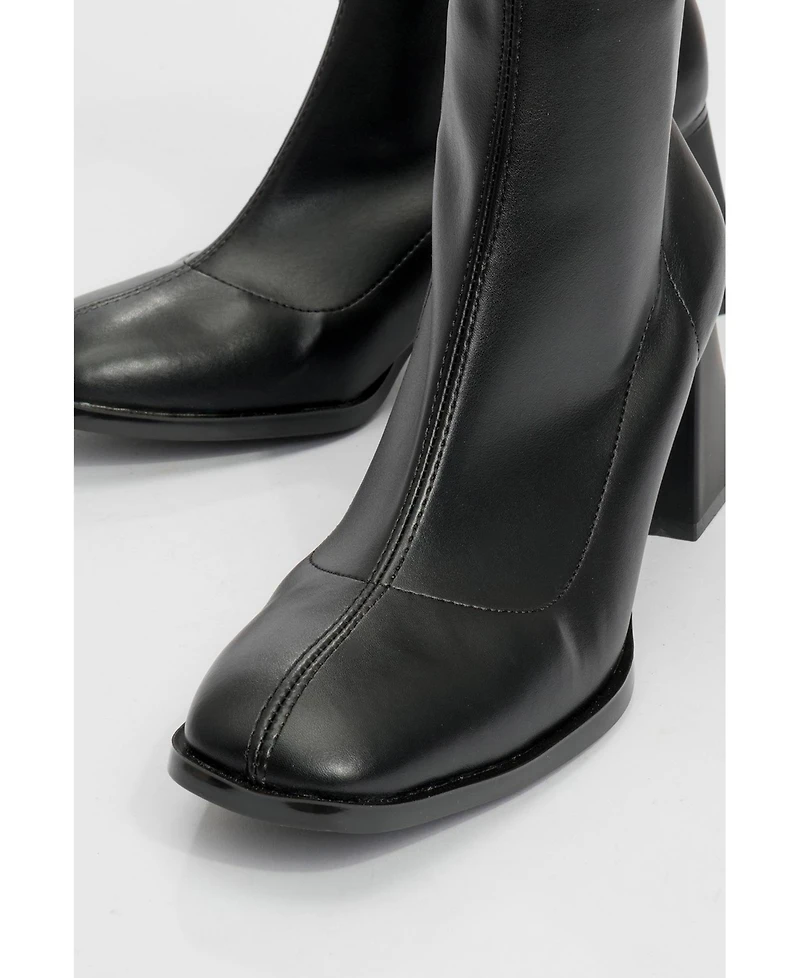 Prologue Shoes Plesa Chunky Heel Boot (Women)