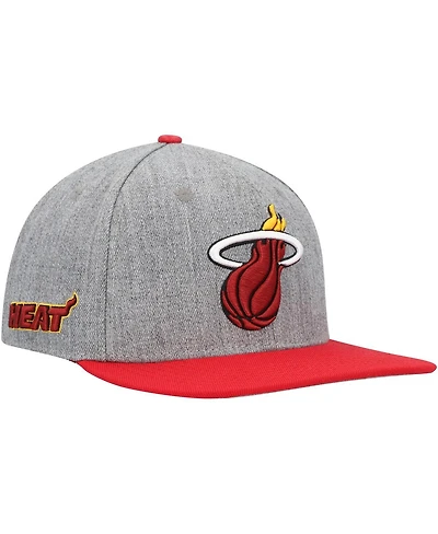 Pro Standard Men's Gray/Red Miami Heat Classic Logo Two-Tone Snapback Hat